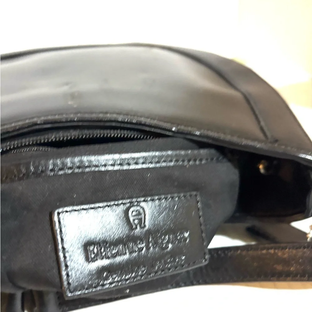 Black Leather Shoulder Bag